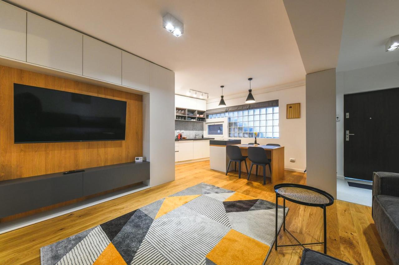 Charming 2 Bedroom Apartment Kluż-Napoka Zewnętrze zdjęcie